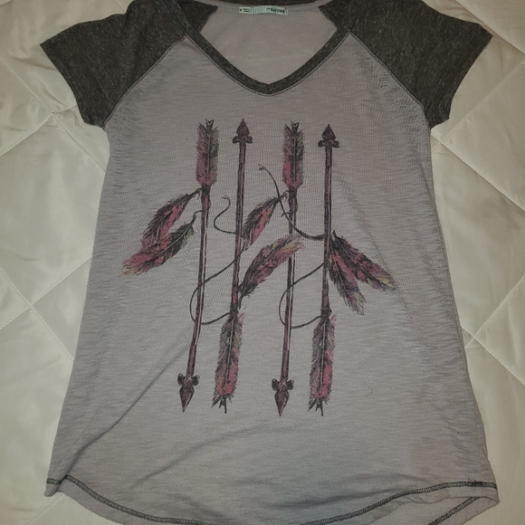 Arrows shirt - Picture 1 of 2